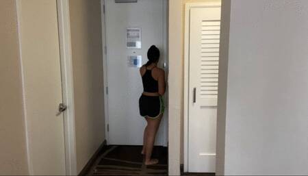 Calisa Bliss in: Lift and Carry Bandit Gets Calisa Lo MP4