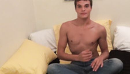 Twink Prier Rose strokes his cock and rubs his asshole