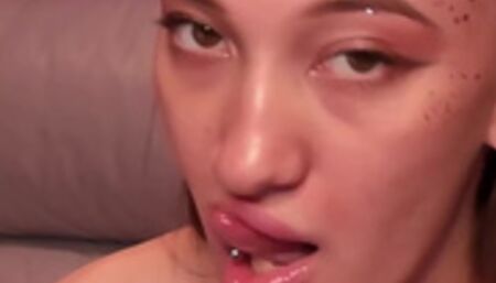 Russian whore plays with her saliva for a long time