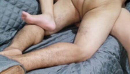 I fuck my step cousin while her does the cleaning, I always wait for her aft