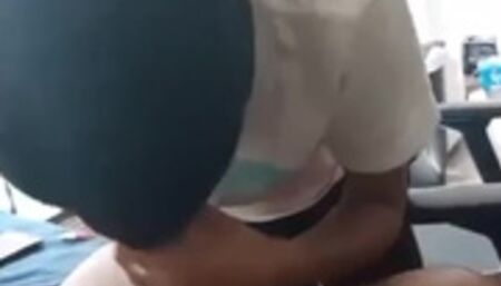 Straight Throat ???????? He didn’t last 2 mins