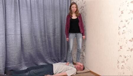 Foot fetish and domination by tiny cutie and weak man, vf0900x 1080p