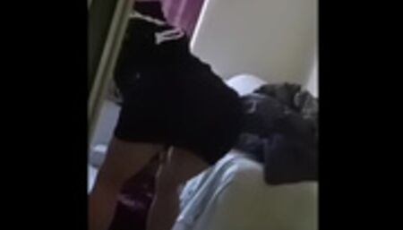 Cosplay solo sexy pose as a grand theft auto online character