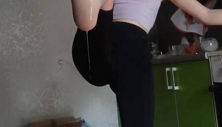 Diana sneezes and pee into cycling shorts