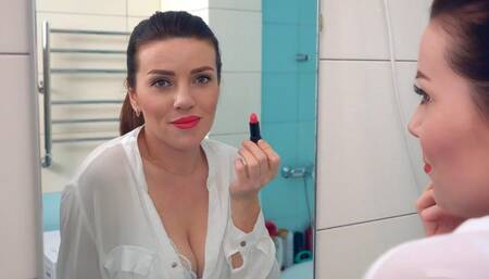 Wife broke pantyhose and had sex in the bathroom