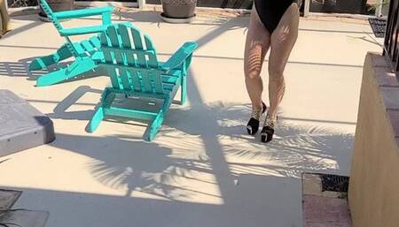 Outdoor Jerk off Instructions with Momma!