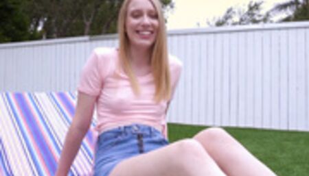 Mella - Show and Tell