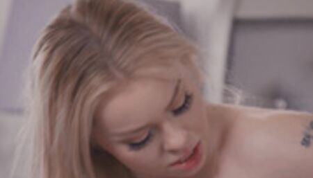 DogHouseDigital - Haley Spades - Teen Squirt