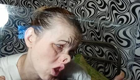 Crush the bitch's stupid face