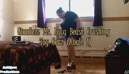 Giantezz Lucy B Crushing Toy Carz (Angle 1)