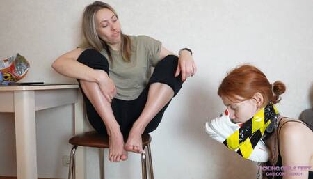 FOX - Massage and smell my feet after running! (HD)