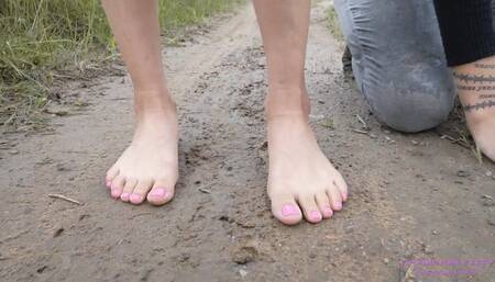 PAMELA - I want to feed you mud today! - FULL (HD)