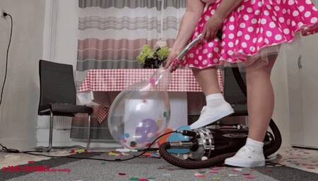 Mila - Back to the 50's - Fun with balloons & Lego