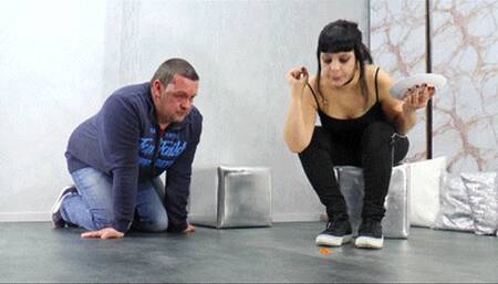 Fruit gum, dirt and lots of spit! - small version