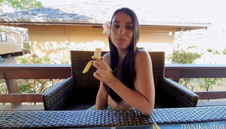 Naughty girl shows off her blowjob skills and tastes fresh white juice