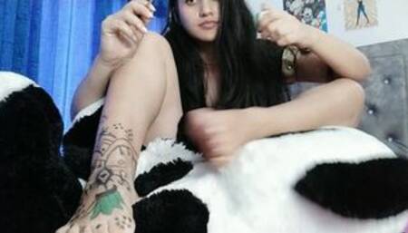 Delicious feet with paint part 2