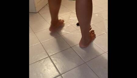 Ariel crushing inflatable cushion