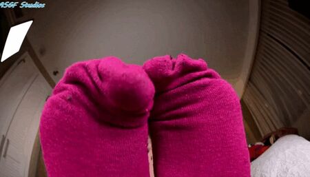 FBC will make you suck all 10 toes! Will that be enough!  - MP4