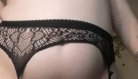 Making Myself Squirt While I Play With My Toys