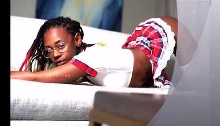 STORMIANA LOVES SUCKING BBC