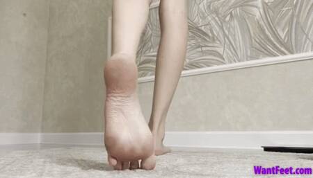 Anna High Arches - 4K MP4