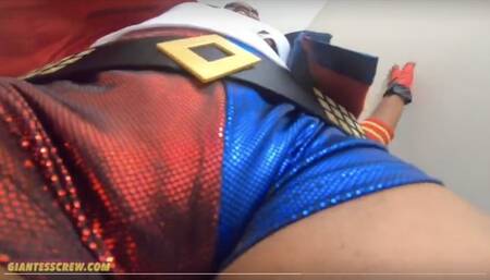 Giantess Crew-Mirandha Quin