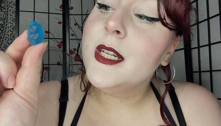 Gummy bear vore with red lipstick