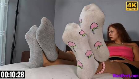 College Girls Delicious Socks - 4K MP4