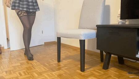 SCHOOLGIRL SPRAINED ANKLE - MP4 Mobile Version