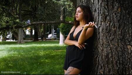 Good smoker Elmira is chain smoking all white 120s