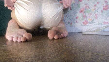 Jumped into her big satin panties, (normal camera) WMV