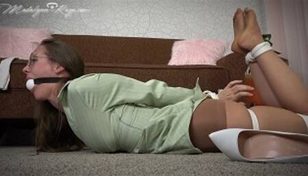 Madalynn's smart mouth gets her in trouble SD- 720x480