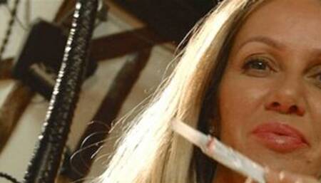 Superglue tipped bullwhipping - Sadistic Lucy - MP4 SD