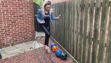 Destroying 4 footballs popping