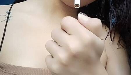 Ai strikes her strong lungs