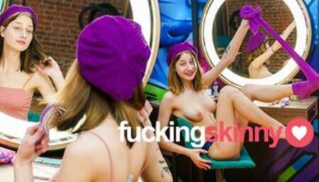 You can Leave Your Hat On - Skinny casting for FuckingSkinny