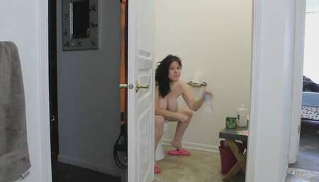 COFFEE BREAK PEE HUGE CHOCOLATE DUMPS AND CATWALK JIGGLE