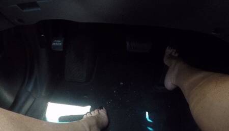 Barefoot and black toes PEDAL PUMPING