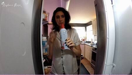 Vore Fridge Snack (Inside Mouth View)