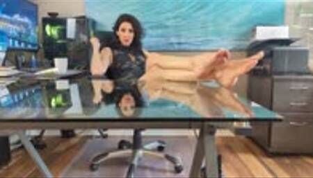 Interview with a Foot Domme