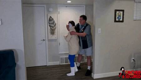 Minx Grrl's Nylon Mummy Nightmare (WMV Format)