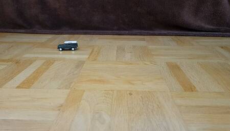 Giantess Crushing Land Rover Defener