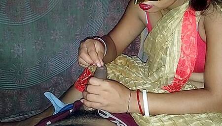 Indian Village Bhabi Ko Pata Ke Chuda P1