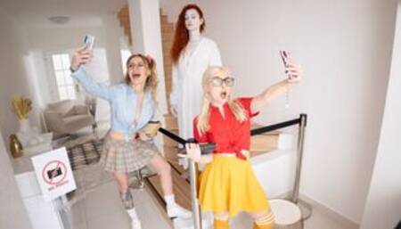 The Statues Solid Cock