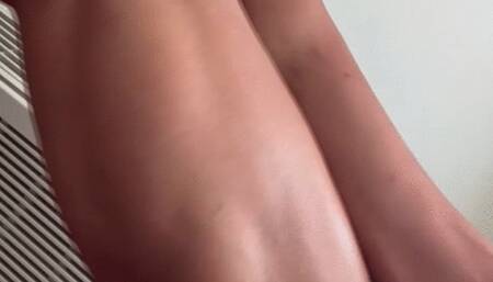 Close Side and Inner Head Flex Barefeet