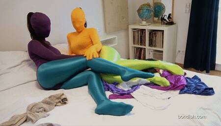 LESBIAN ZENTAI & PANTYHOSE LAYERING GAMES
