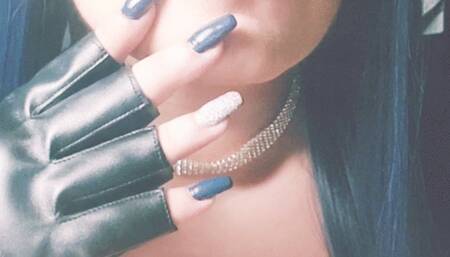 Meeting a Stranger at the  Bar