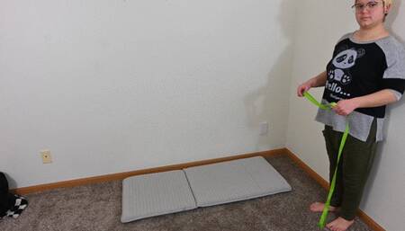 Dylan tramples me with a leash (4k)