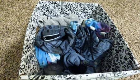 Tinies in Giantess Laundry Basket 4k