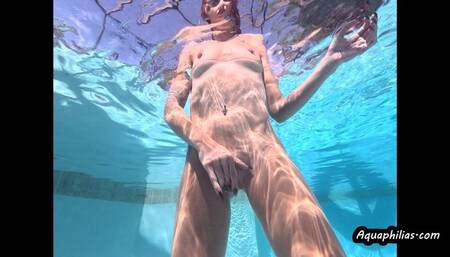 Mya Pleasure - Mail Order Water Activated Bimbo Sex Robot